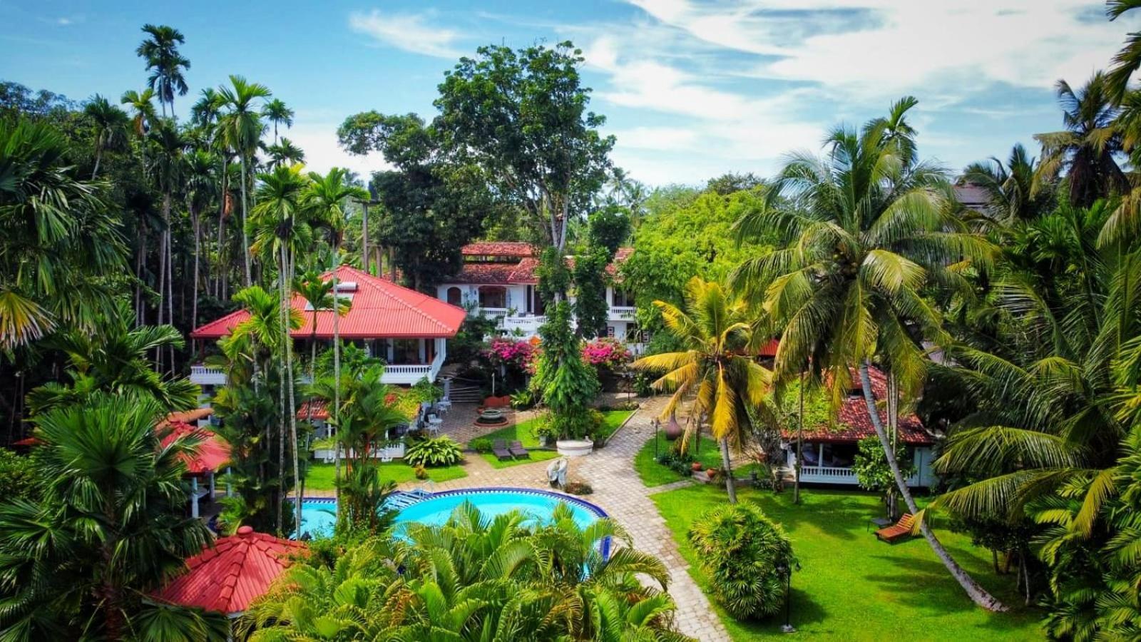 Ayubowan Swiss Lanka Bungalow Resort Бентота Екстер'єр фото