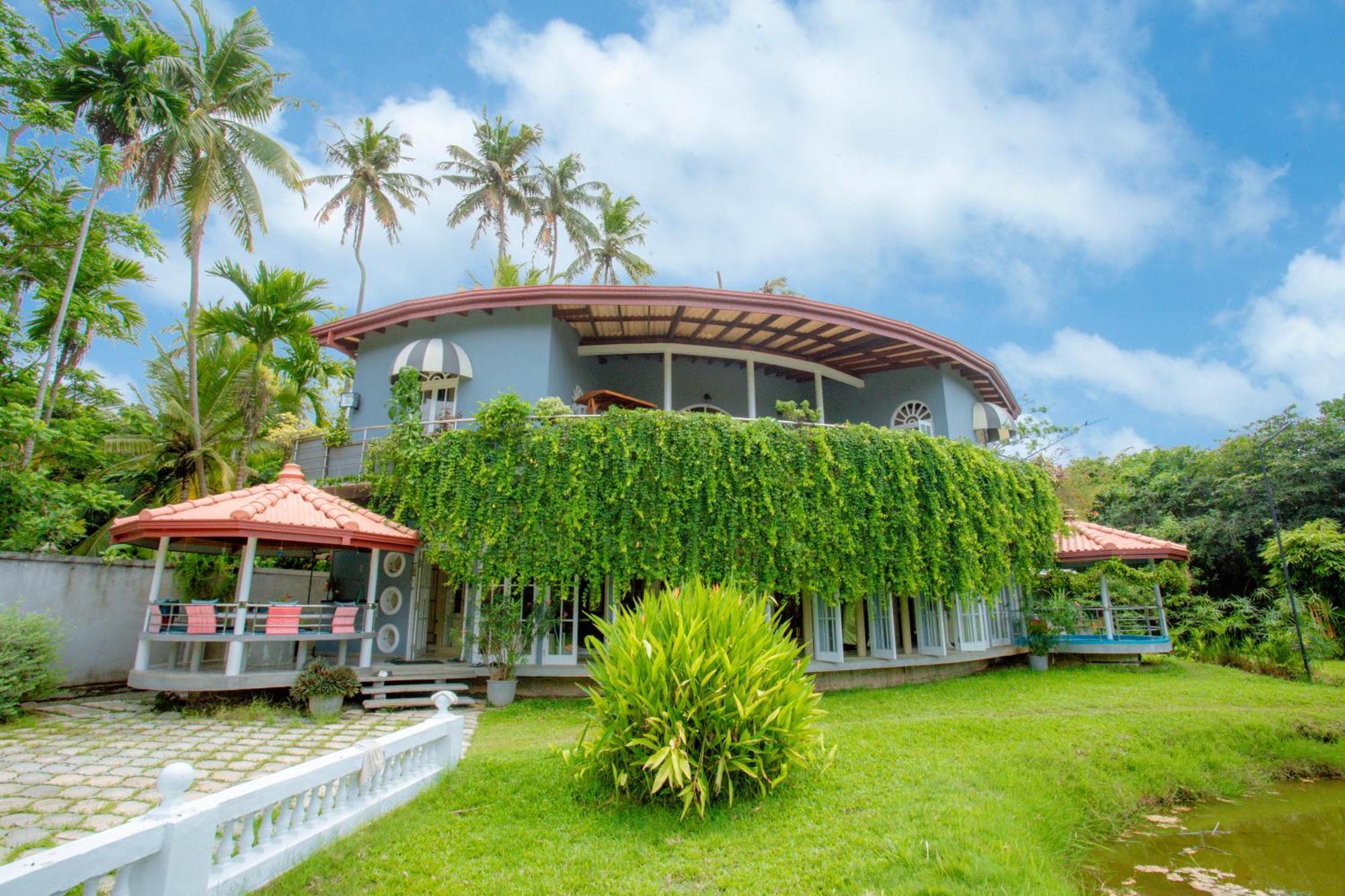 Ayubowan Swiss Lanka Bungalow Resort Бентота Екстер'єр фото