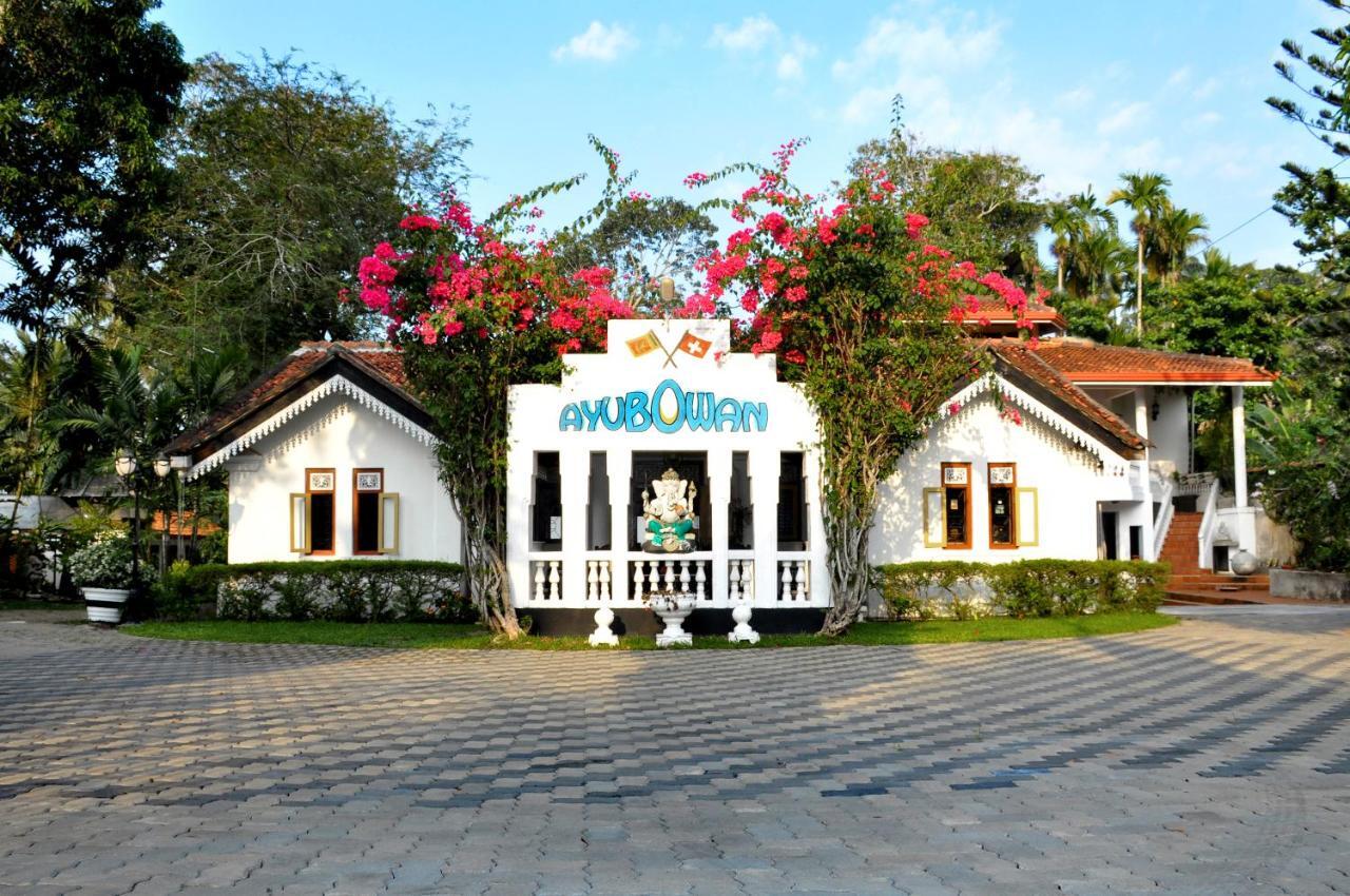 Ayubowan Swiss Lanka Bungalow Resort Бентота Екстер'єр фото